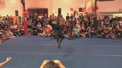 Това Си Заслужава Да Се Види !!! Amazing Trick Jumping !( Невероятно скачане и премятяне с трикчета)