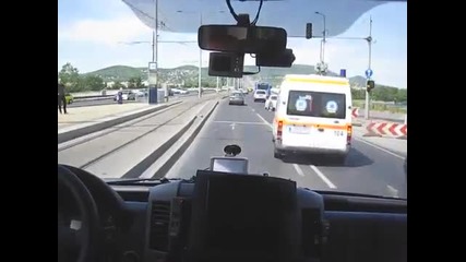 Животът по една линия -шофьор на линейка
