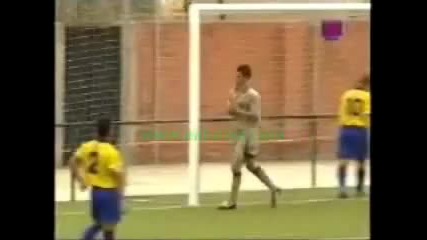 Messi още на 9год ги правел луди видео Hq
