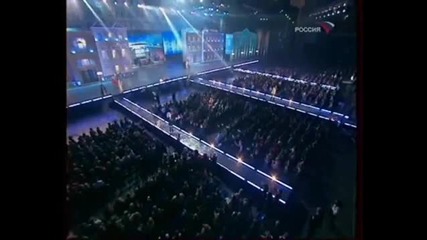 Алла Пугачева и Филипп Киркоров - Холодно в городе