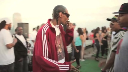 Snoop Dogg feat. Uncle Chucc - Wonder What It Do 2011 (hq)