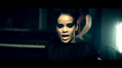 Rihanna - Disturbia