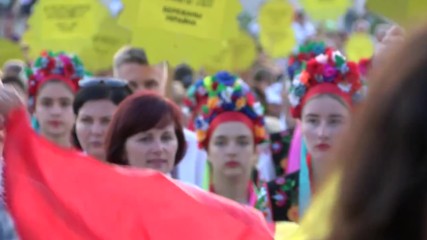 Кметът Николай Димитров посрещна хиляди деца в Несебър