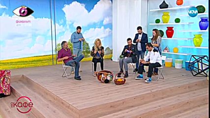 Рецептата днес: Пиперада с яйца - На кафе (02.11.2018)