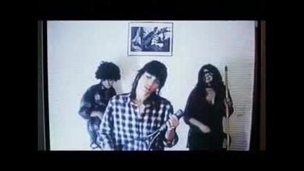 Revolver - Leave Me Alone (2010) 