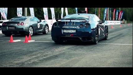 Nissan Gt-r Ams Alpha 12 vs Bugatti Veyron Super Sport