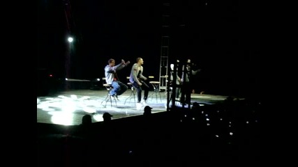 Backstreet boys - Show me the meaning of being lonely live