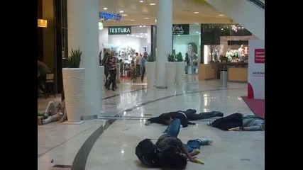 22.05. София - Flash Mob в търговски комплекс 