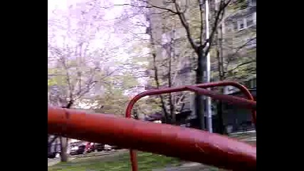 Аз и Вальо на въртележката