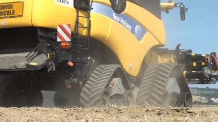 New Holland Cx8070