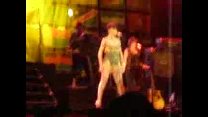 Rihanna - Shut Up And Drive (bob Marley )
