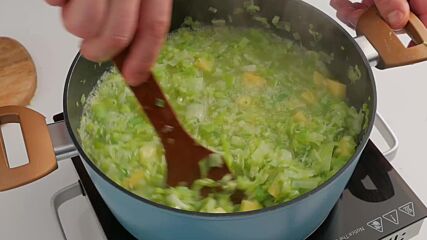 Крем супа от праз и картофи