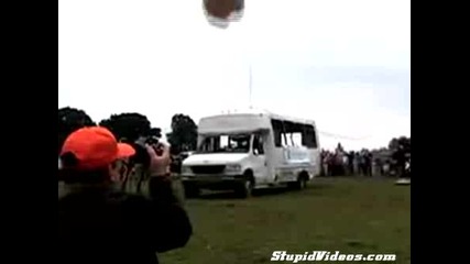 Ето Как Се Забавляват Някои Хора