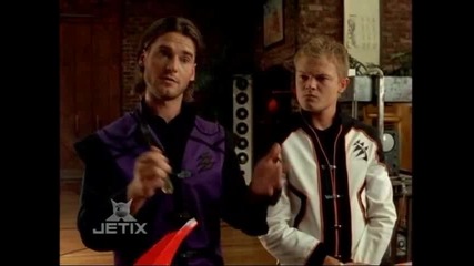 Power Rangers Jungle Fury - R.j. works on the Claw Cannon 