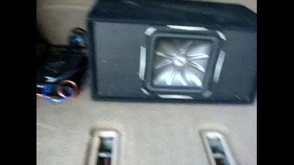 Kicker 12 inch L7 in big custom box