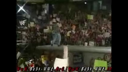 Stone Cold Drives a Beer Truck Into The Arena-best-wwe.org or .ir