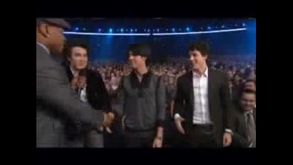 Jonas Brothers - Nominations For The Grammy S 2009.flv