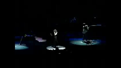 Kelly Clarkson One Minute Live Rod Laver Arena, Melbourne Park March 2008 