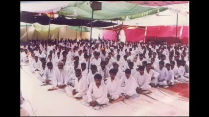 Как бивш началник на полицията въведе медитация в затворите на Индия