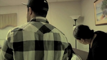 Kid Mac feat Mickey Avalon - She Goes Off (official Video)