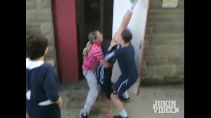 Batmanning On Door Fail - Girl can't hang
