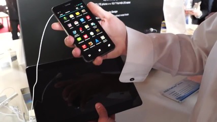 Asus Padfone Infinity at Mwc Barcelona 2013 - tablet.bg