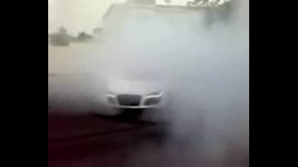 Audi R8,