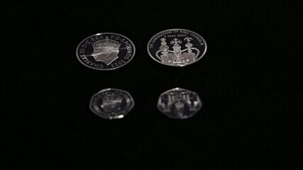 Британския монетен двор пусна колекция монети за коронацията на Чарлз III
