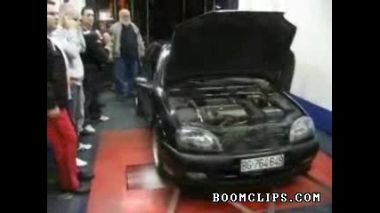 Смешен Плонж 
