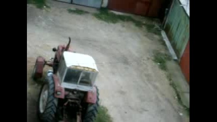 Най - Якия Трактор