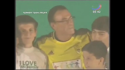 Звездите Жан - Клод Ван Дам и Мохамед Киси в Русия