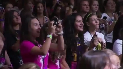 Justin Bieber - Never Say Never • Официално Видео За Филма Му : )