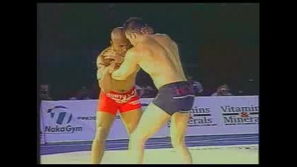 Dean Lister vs Alexandre Cacareco 