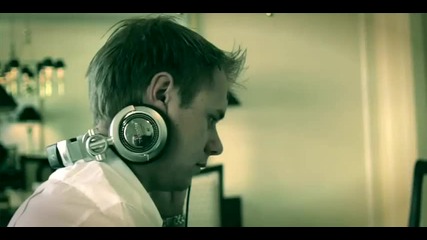 Armin van Buuren Feat Jennifer Rene - Fine Without You (offi