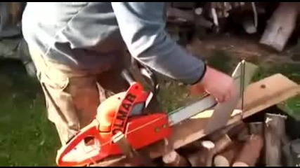Хитър начин за използване бензинопил за бързо рязане на дърва