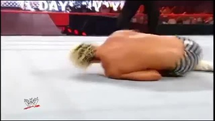 Jeff Hardy - Avalanche Sitout Gourdbuster on Trash Can