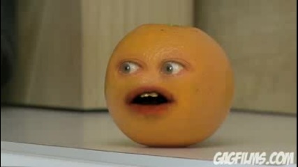 Портокала се подиграва на друг портокал ( Бг Превод ) 
