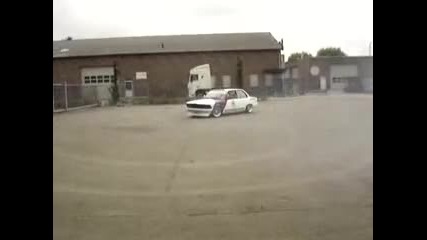 e21 drifting by Dreamworks Cartuning Baarlo Nl