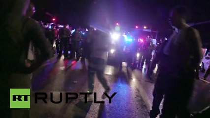 USA: Ferguson protesters face off with police at Mike Brown solidarity rally