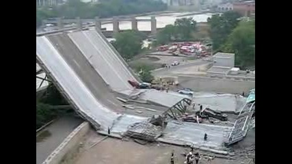 Трагедията В Минеаполис На 01.08.2007