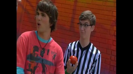 Zeke and Luther - Dude Feud, Зик и Лутър - Щур Двубой... Вкарай топката в казана 