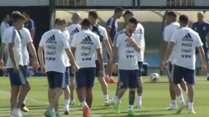 Аржентина започна подготовка в Барселона