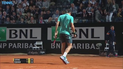 Roger Federer Hits a Hot Shot Against Pablo Cuevas - Rome 2015