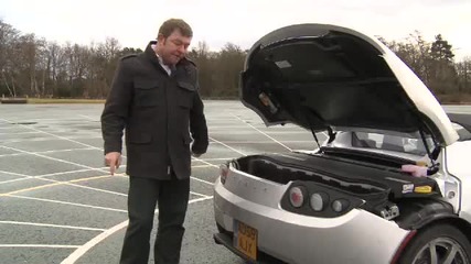 Will it drift ? Tesla Roadster 