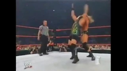 Raw 2002 - Трите Хикса и Рик Светкавицата срещу Кейн и Роб Ван Дам