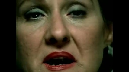 Превод - Good Charlotte - Hold On