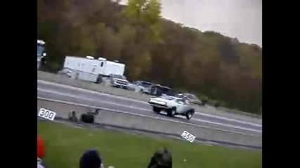 Anthony s 1968 Barracuda Wheelie 2