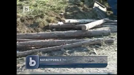 Тир с трупи се обърна край Търново