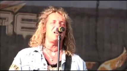 Bonfire - You Make Me Feel (live Masters Of Rock 2011)