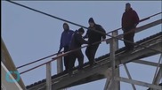 Roller Coaster Stalls, Forcing Riders to Climb Down